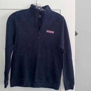 Boys Vineyard Vines half zip, size medium